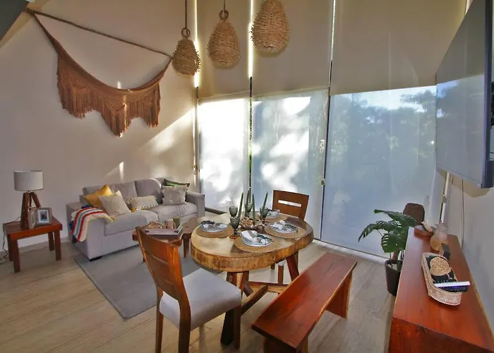 Luxury Jungle Loft, 7 Pools, Rooftop Panoramic View, Shuttle, Fast Wifi *